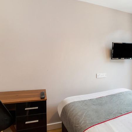 Oyo Vincent Apartments Liverpool Esterno foto