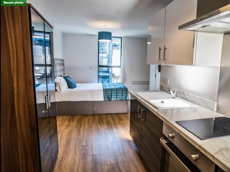 Oyo Vincent Apartments Liverpool Esterno foto