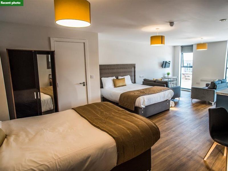 Oyo Vincent Apartments Liverpool Esterno foto