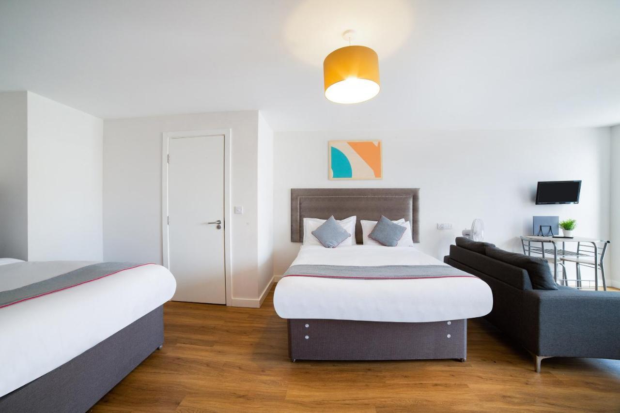 Oyo Vincent Apartments Liverpool Esterno foto