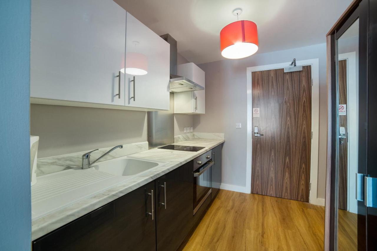 Oyo Vincent Apartments Liverpool Esterno foto