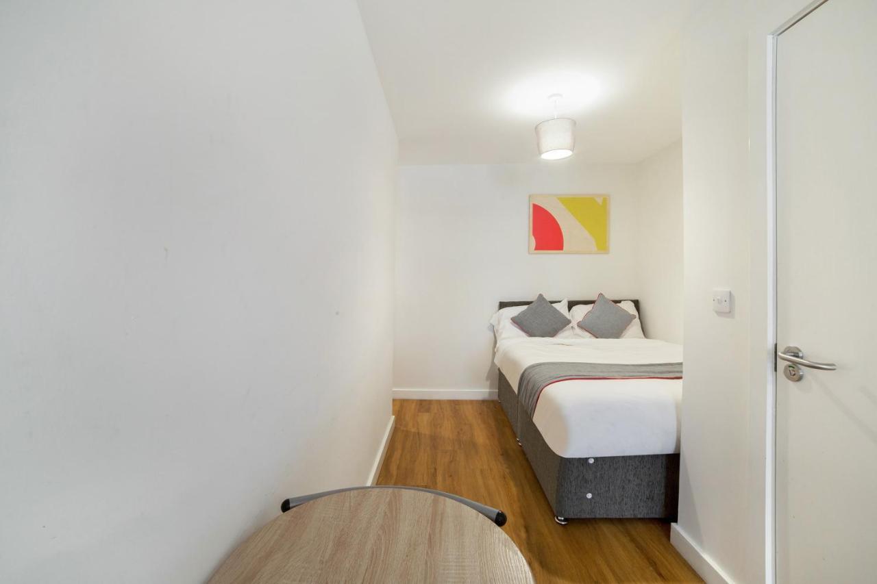 Oyo Vincent Apartments Liverpool Esterno foto